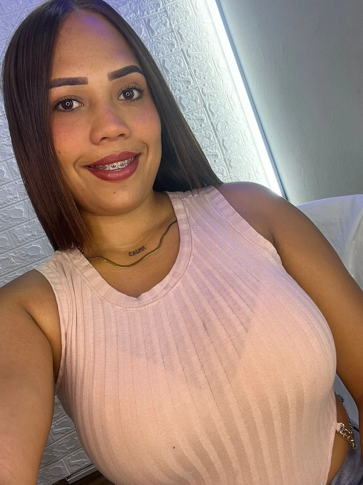 XXX Porn Photo of Nude BustyGlow 130
