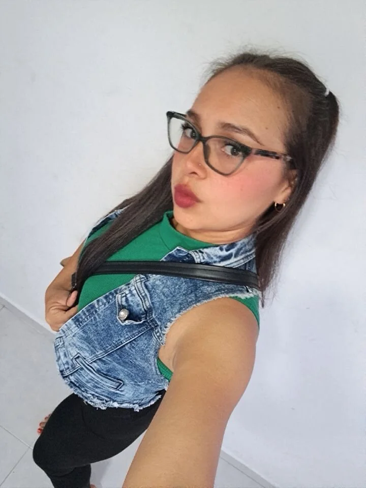 XXX Porn Photo of Nude manury 2
