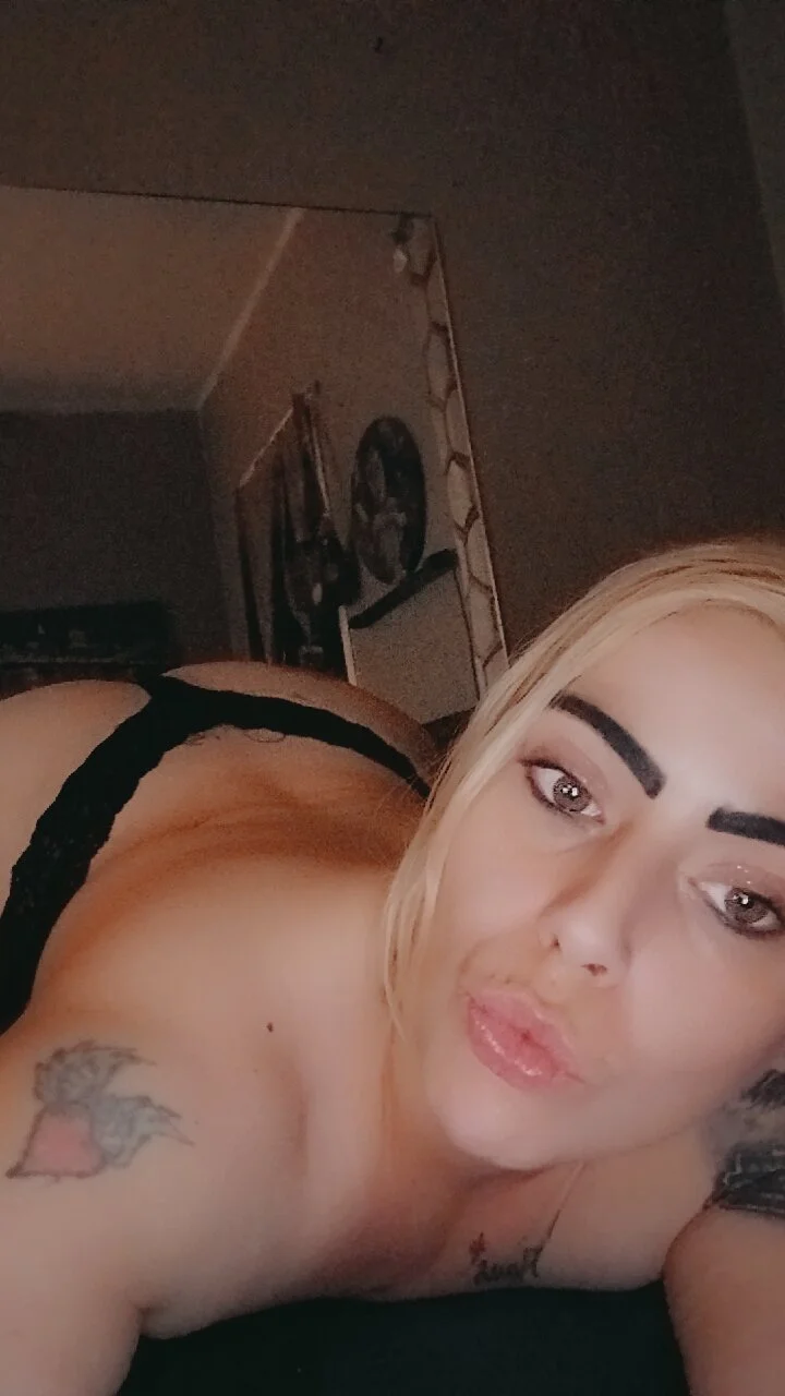 XXX Porn Photo of Nude Shirley0810 11