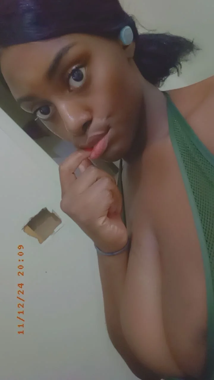 XXX Porn Photo of Nude Wettebonnyy 13