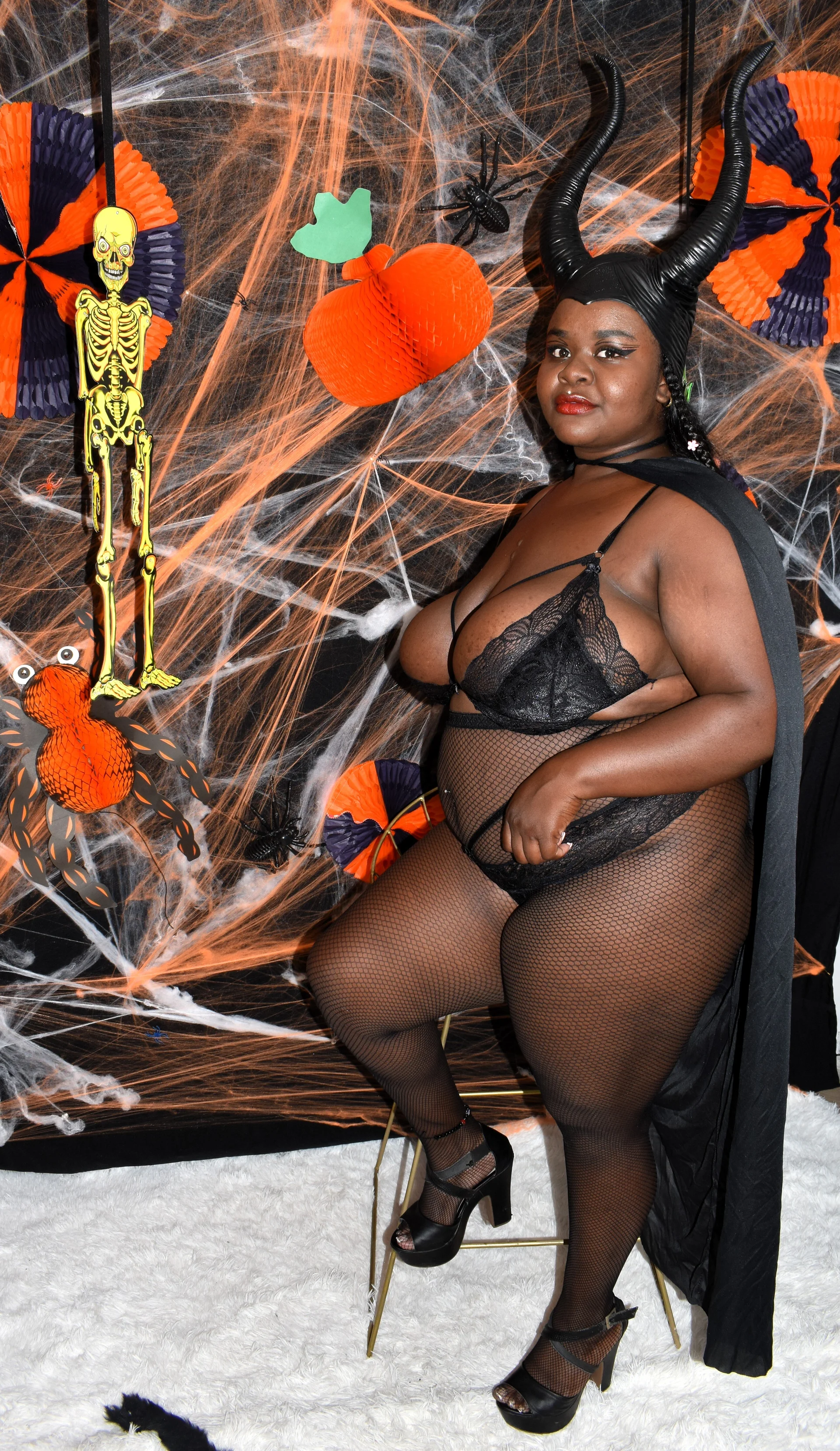 XXX Porn Photo of Nude KARATIBBY_COX 40