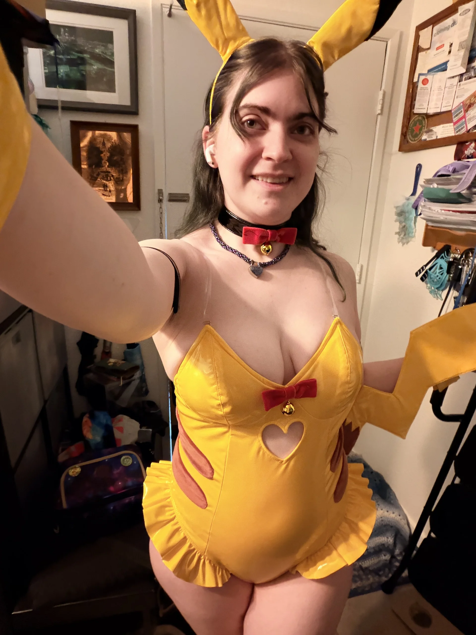 XXX Porn Photo of Nude CritKitten 1