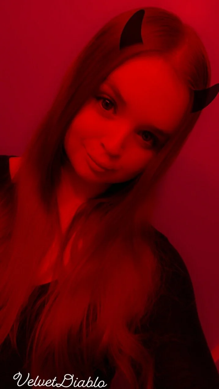 XXX Porn Photo of Nude VelvetDiablo 59