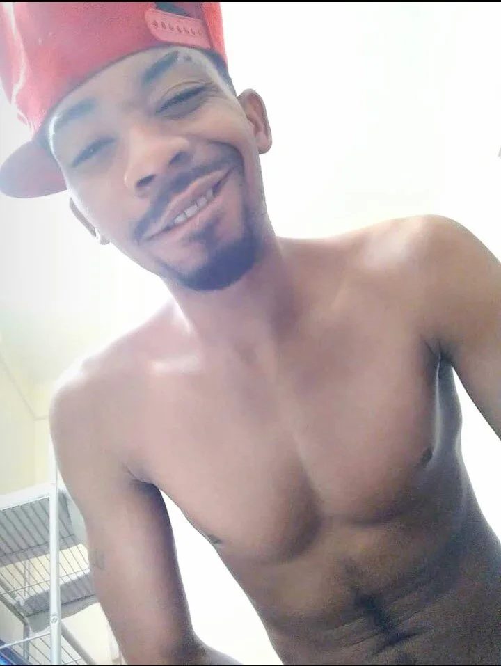 XXX Porn Photo of Nude stressrliver88 6