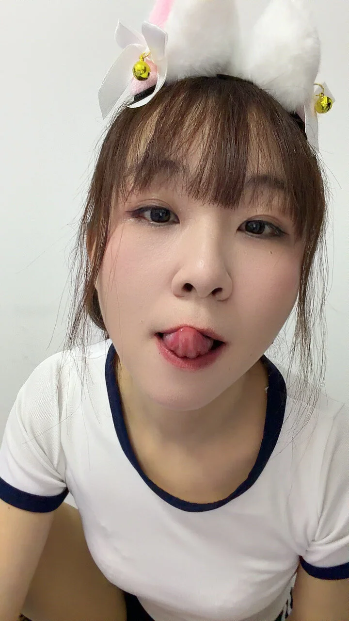 XXX Porn Photo of Nude flylingling33 5