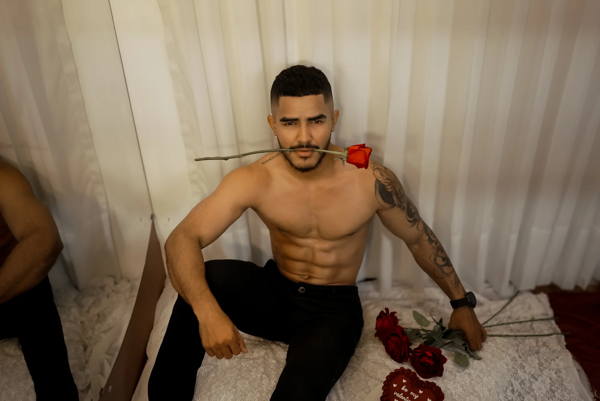 XXX Porn Photo of Nude Reik_Vonn 15