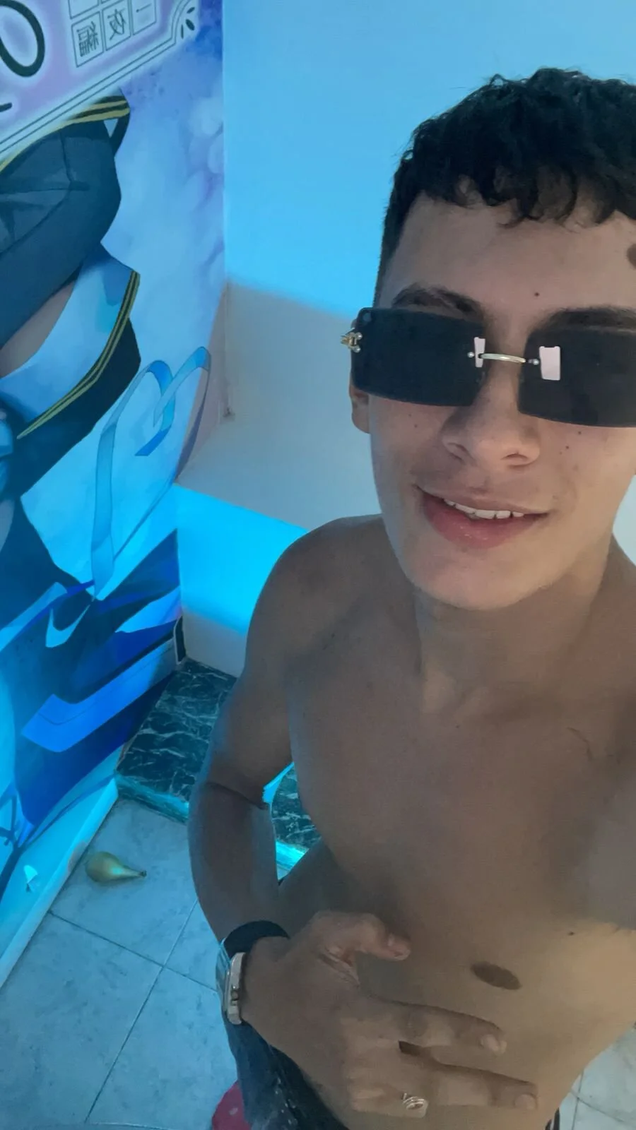 XXX Porn Photo of Nude Jereth_Boy 5