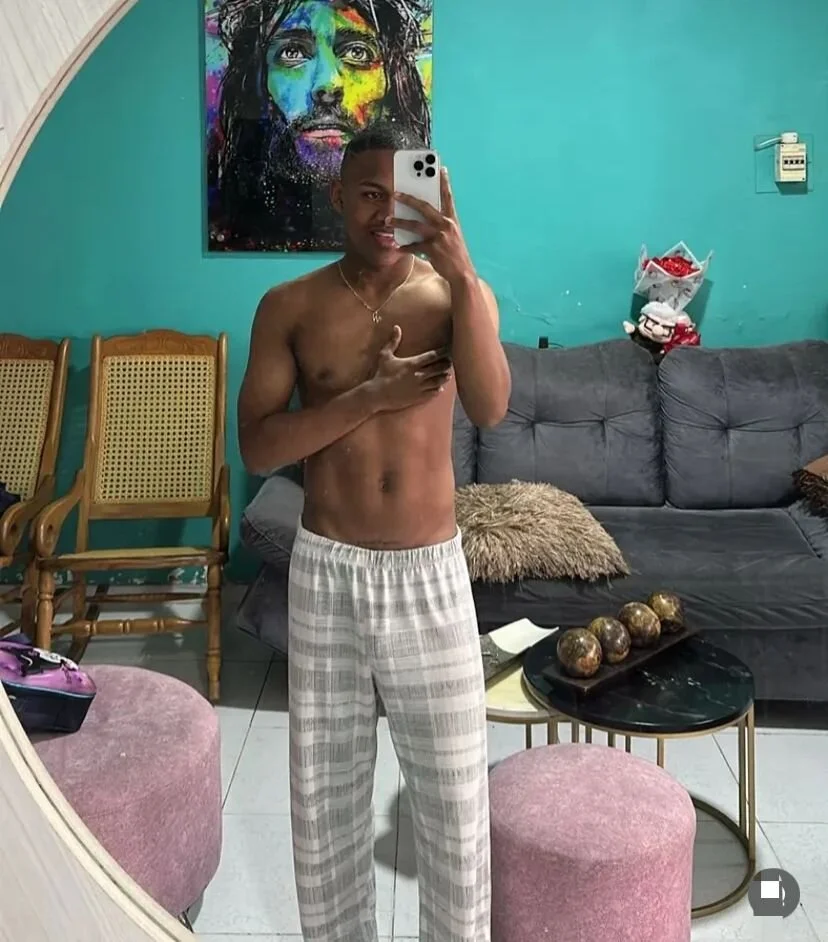 XXX Porn Photo of Nude ChocolaticoBoy 7