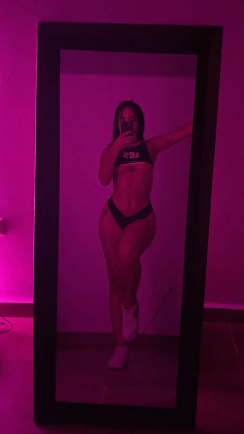 XXX Porn Photo of Nude maddy_brookss 4