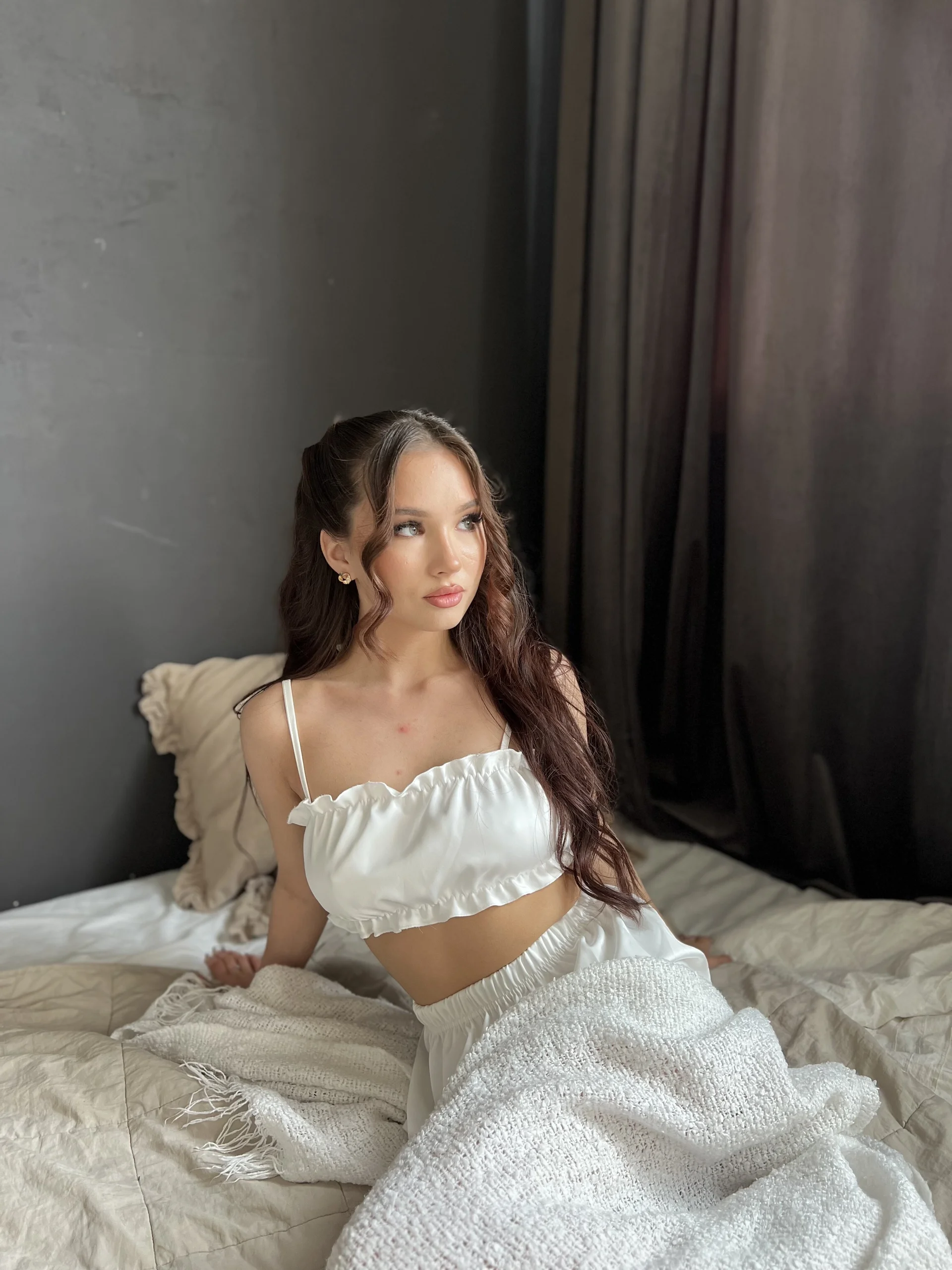XXX Porn Photo of Nude EmiDroll 7
