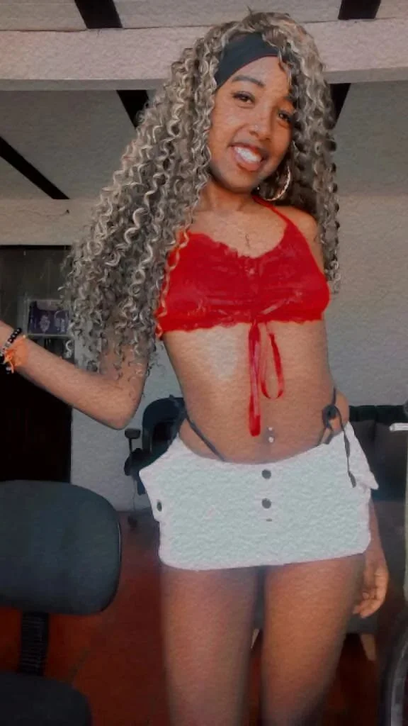 XXX Porn Photo of Nude sharlothks 3