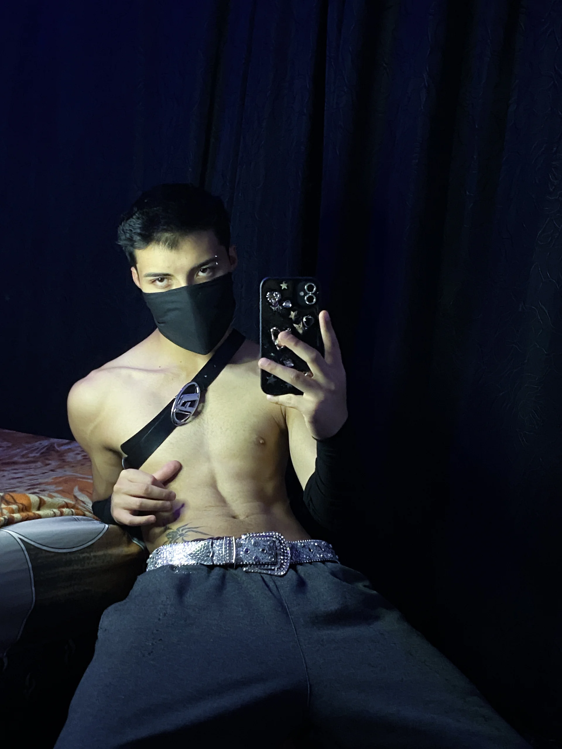 XXX Porn Photo of Nude dylan_fun18 23