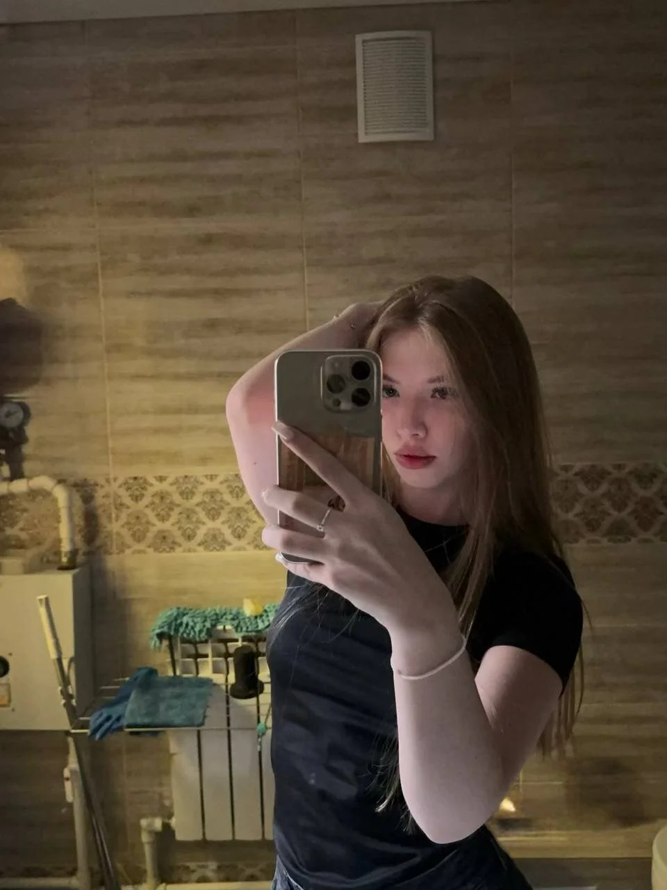 XXX Porn Photo of Nude AdelineLaurie 3
