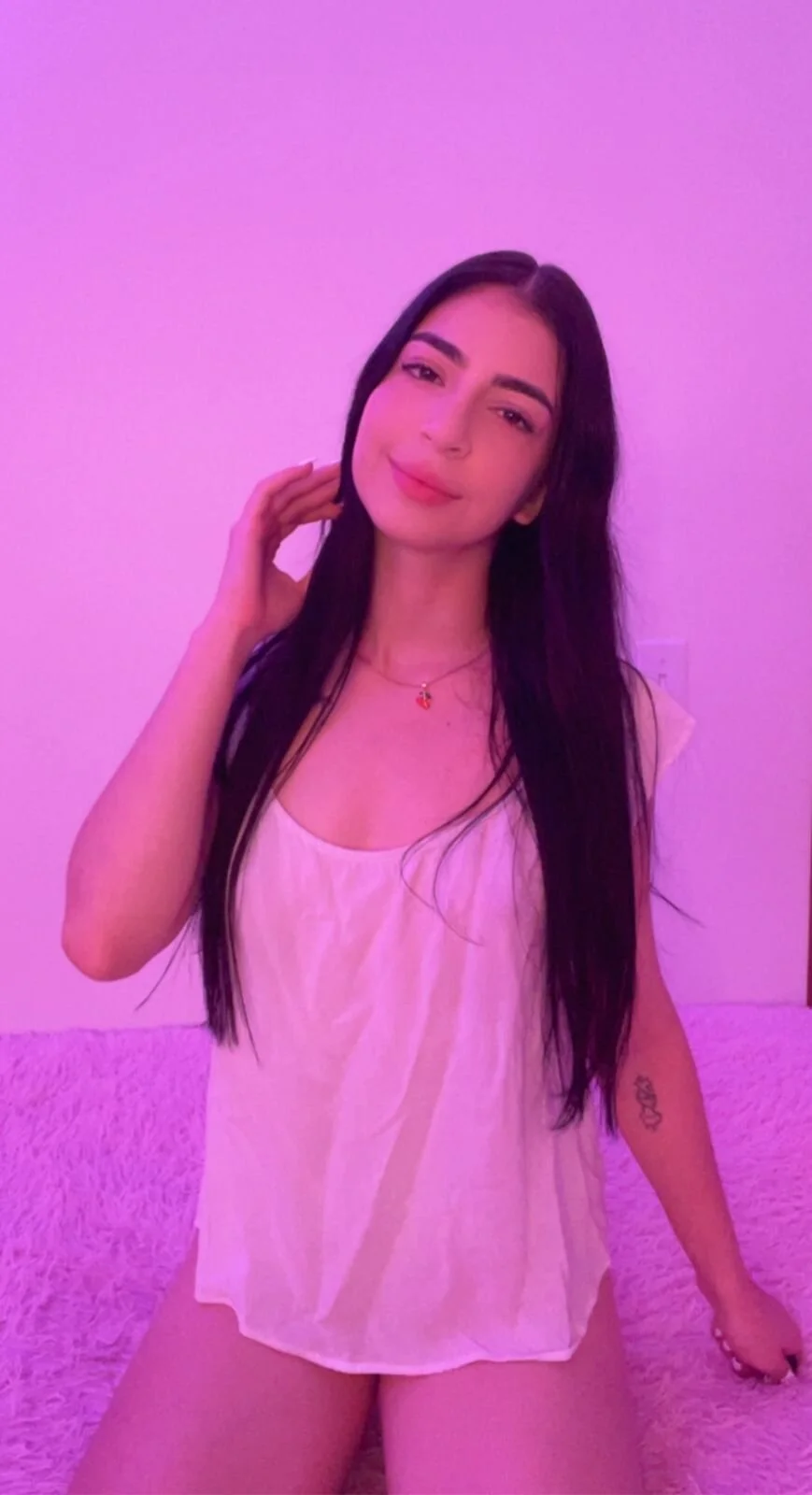 XXX Porn Photo of Nude antonella_bloom 3