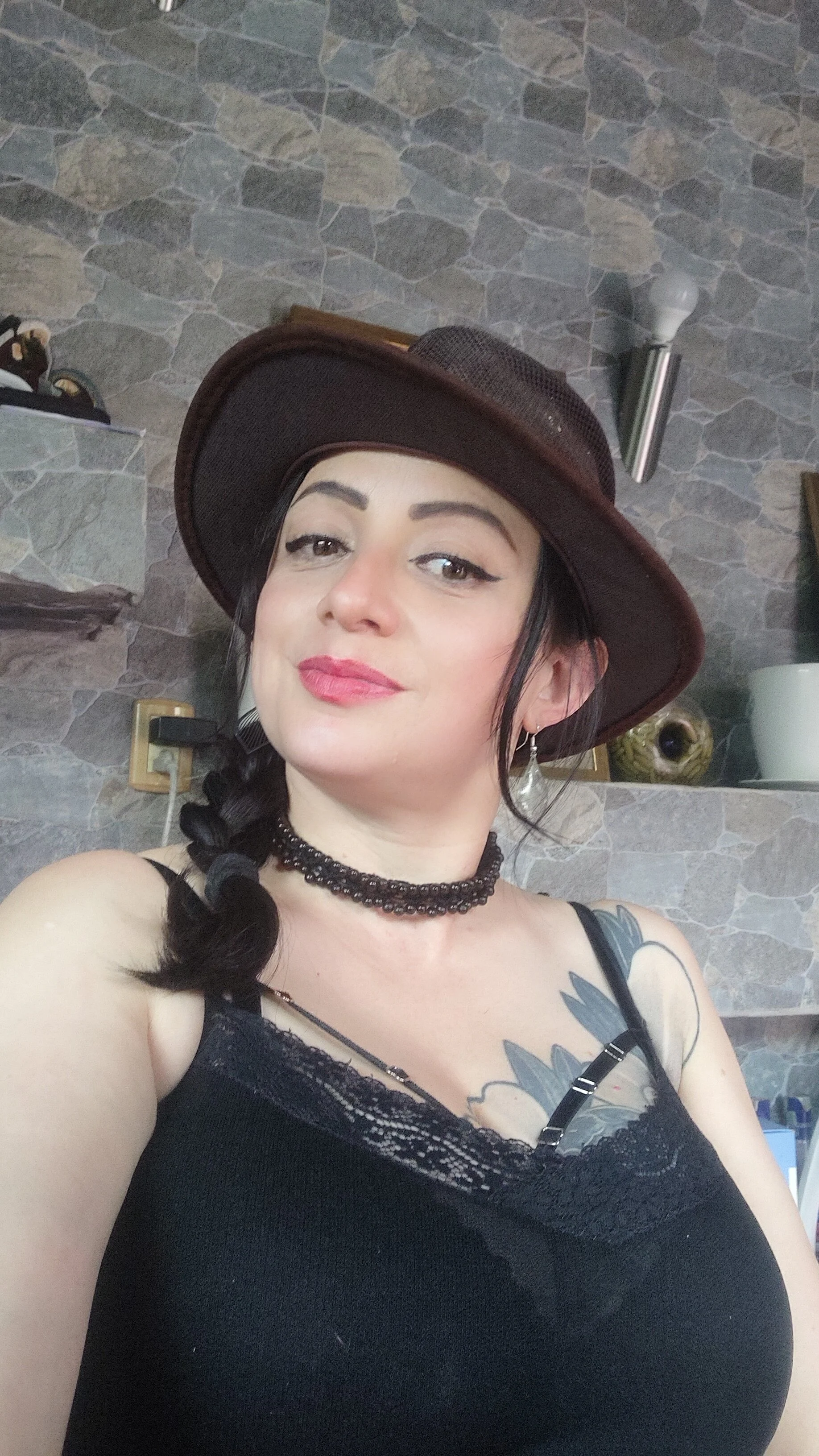 XXX Porn Photo of Nude Katicalatinmilf 67