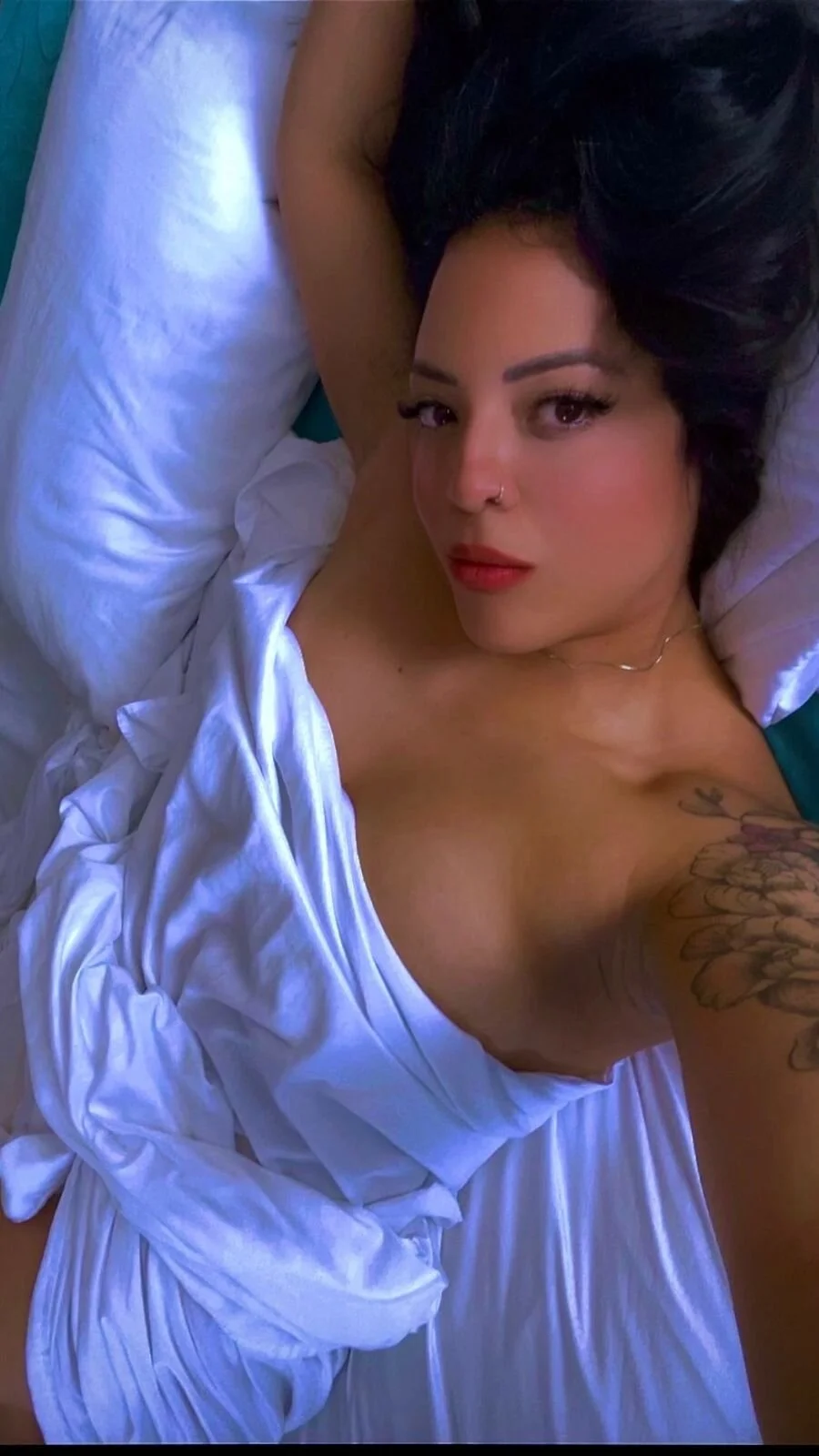 XXX Porn Photo of Nude la_saris 3