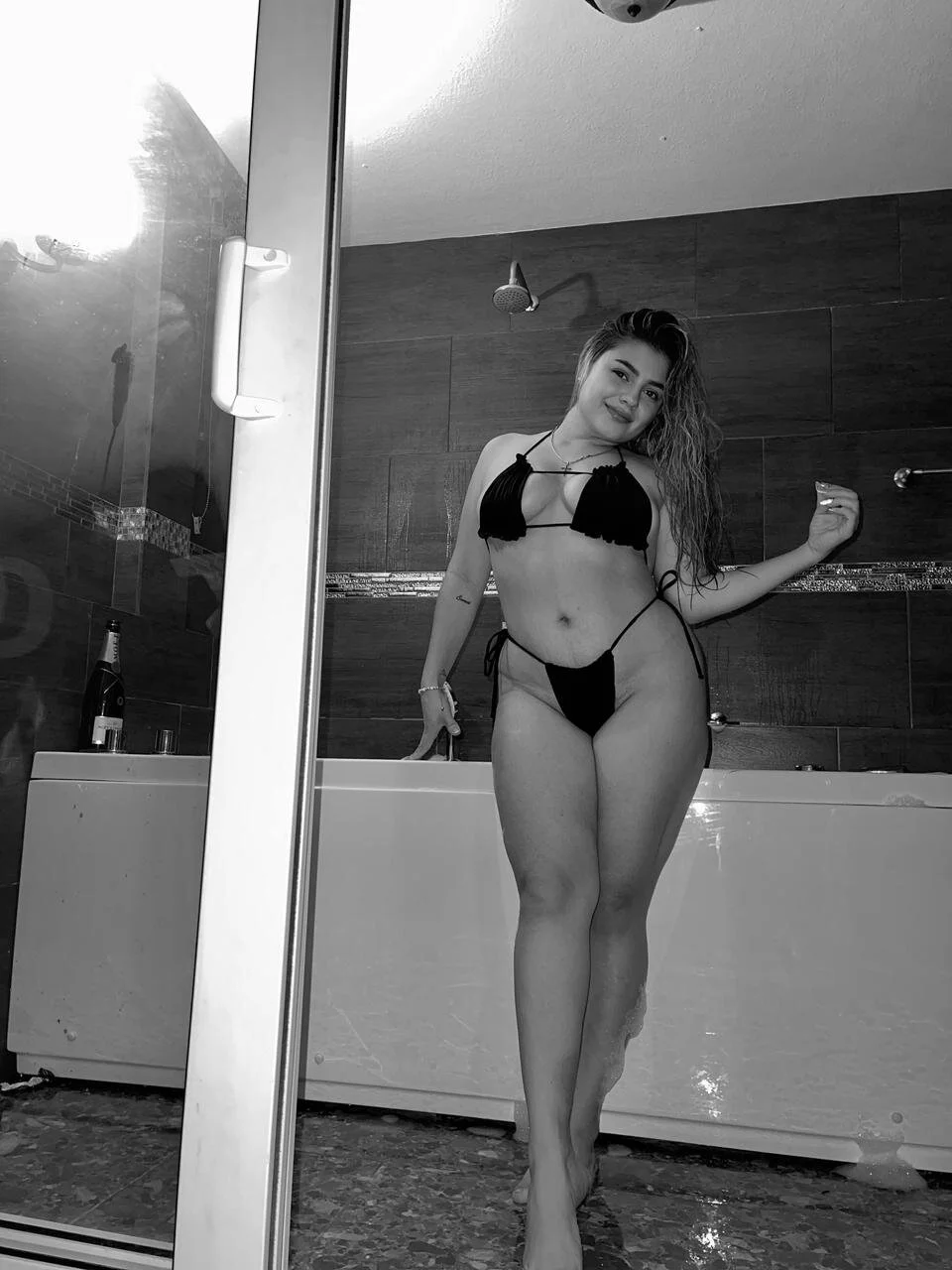 XXX Porn Photo of Nude taylor_smiith1 4