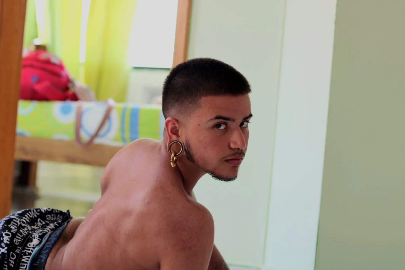 XXX Porn Photo of Nude ftmphilip_ 13