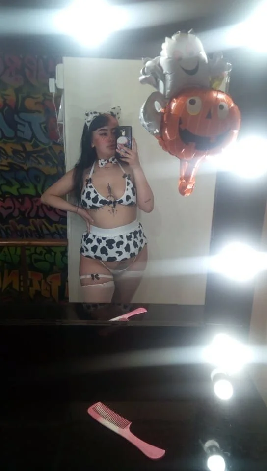 XXX Porn Photo of Nude lussyevans24 8