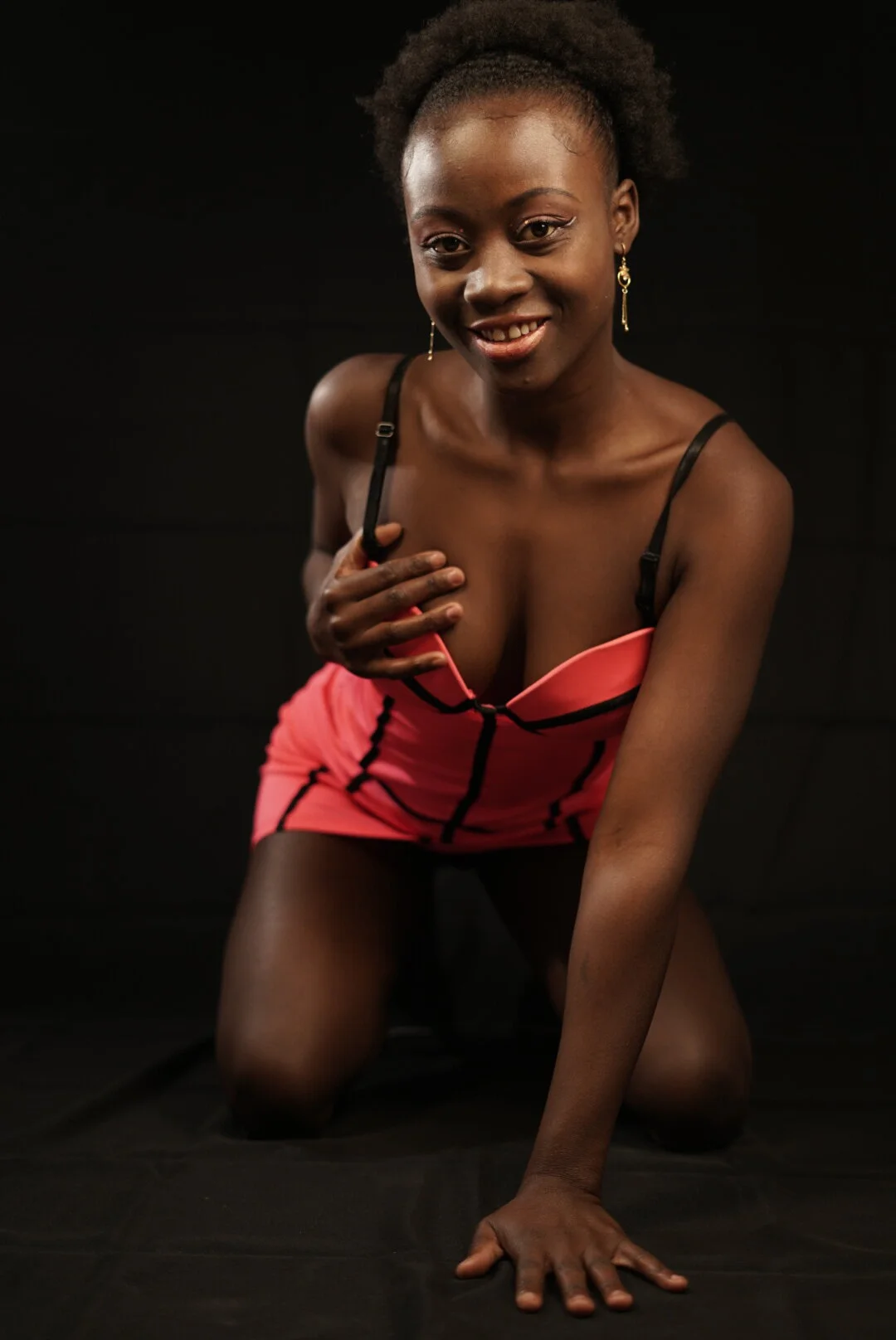 XXX Porn Photo of Nude Sara_Naugty 1