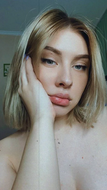 XXX Porn Photo of Nude icebabyiceicebaby 14