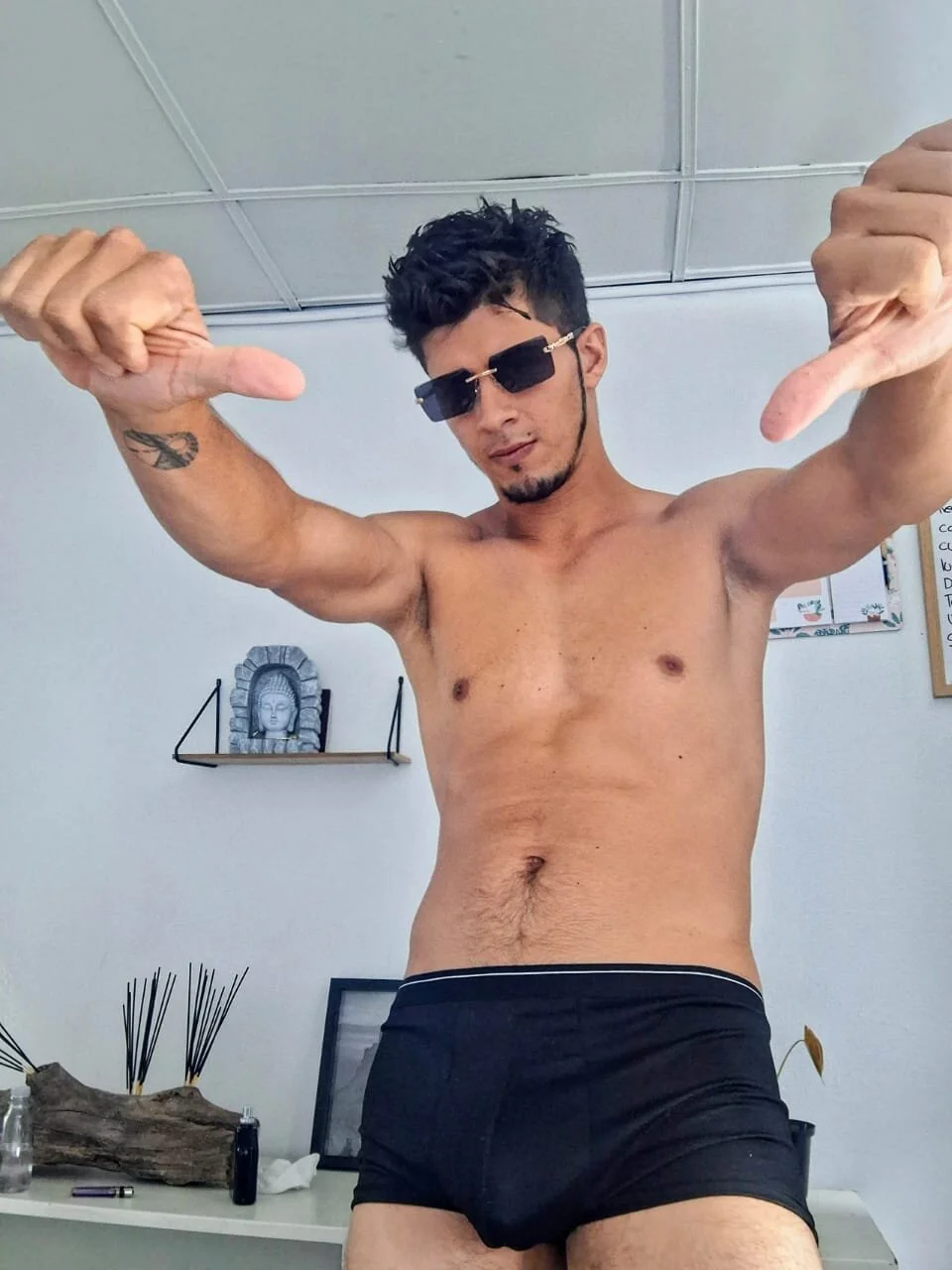 XXX Porn Photo of Nude piterrr_hot 1