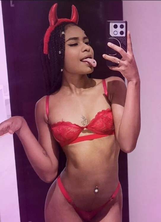 XXX Porn Photo of Nude SunnyPage 15
