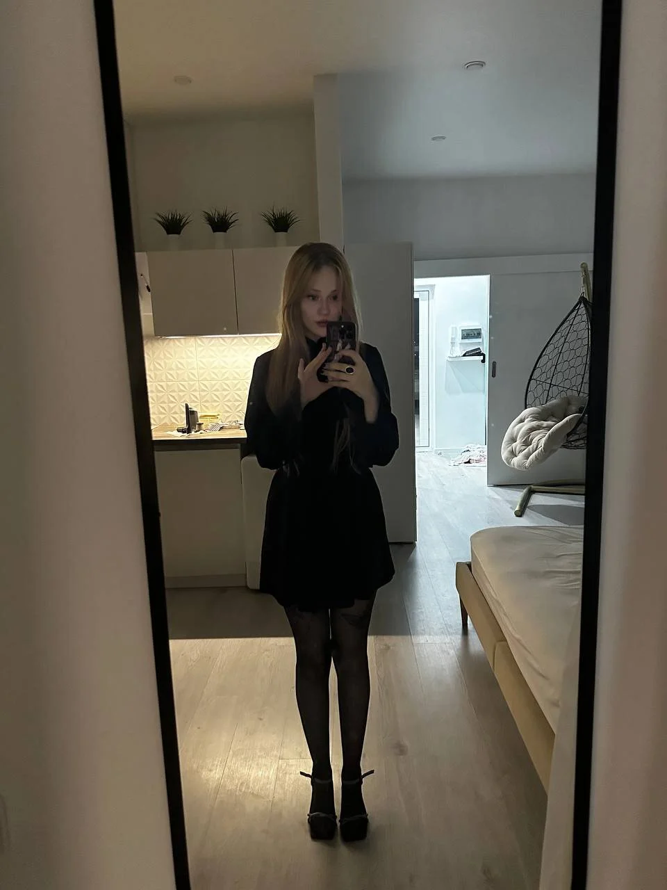 XXX Porn Photo of Nude HeyMonkey_ 11