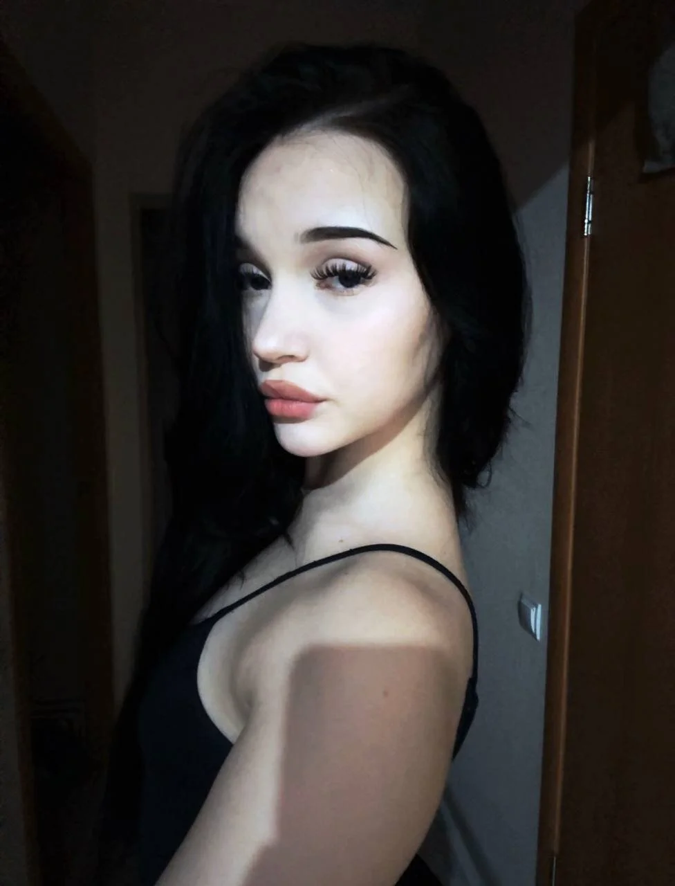 XXX Porn Photo of Nude RoxannRunk 7