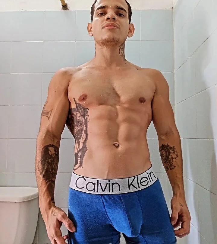 XXX Porn Photo of Nude Andrey_1997 15