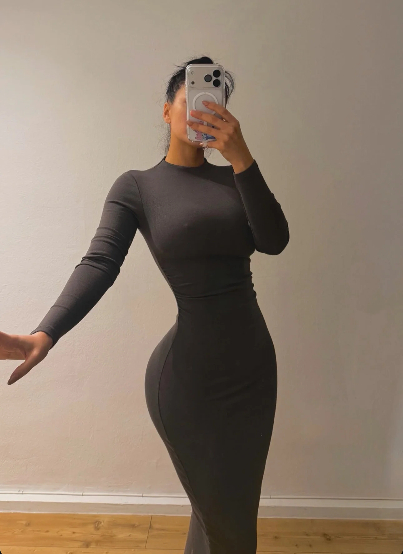 XXX Porn Photo of Nude MiraHabibtek 6