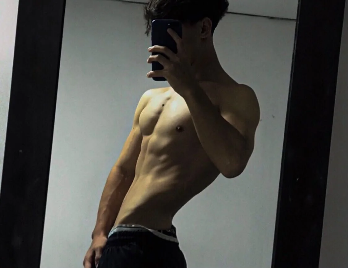 XXX Porn Photo of Nude Liam_saint 13