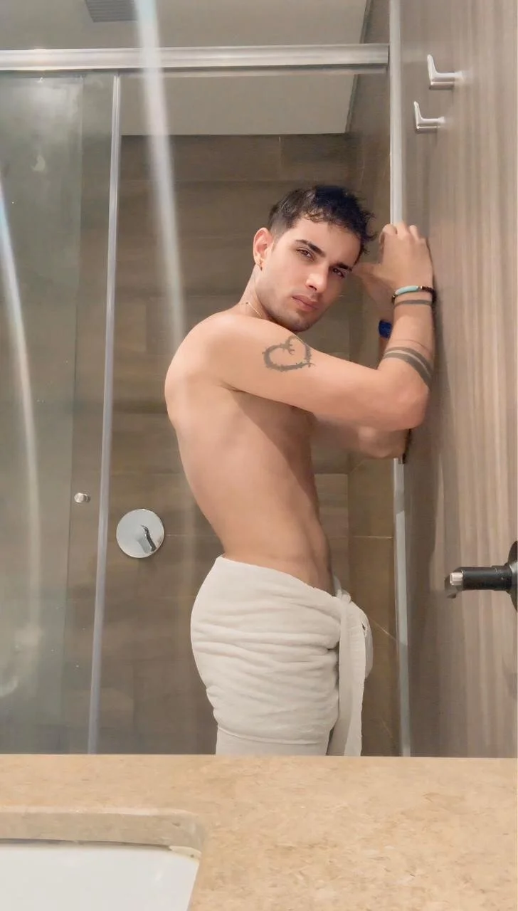 XXX Porn Photo of Nude jean_pier_latin 6