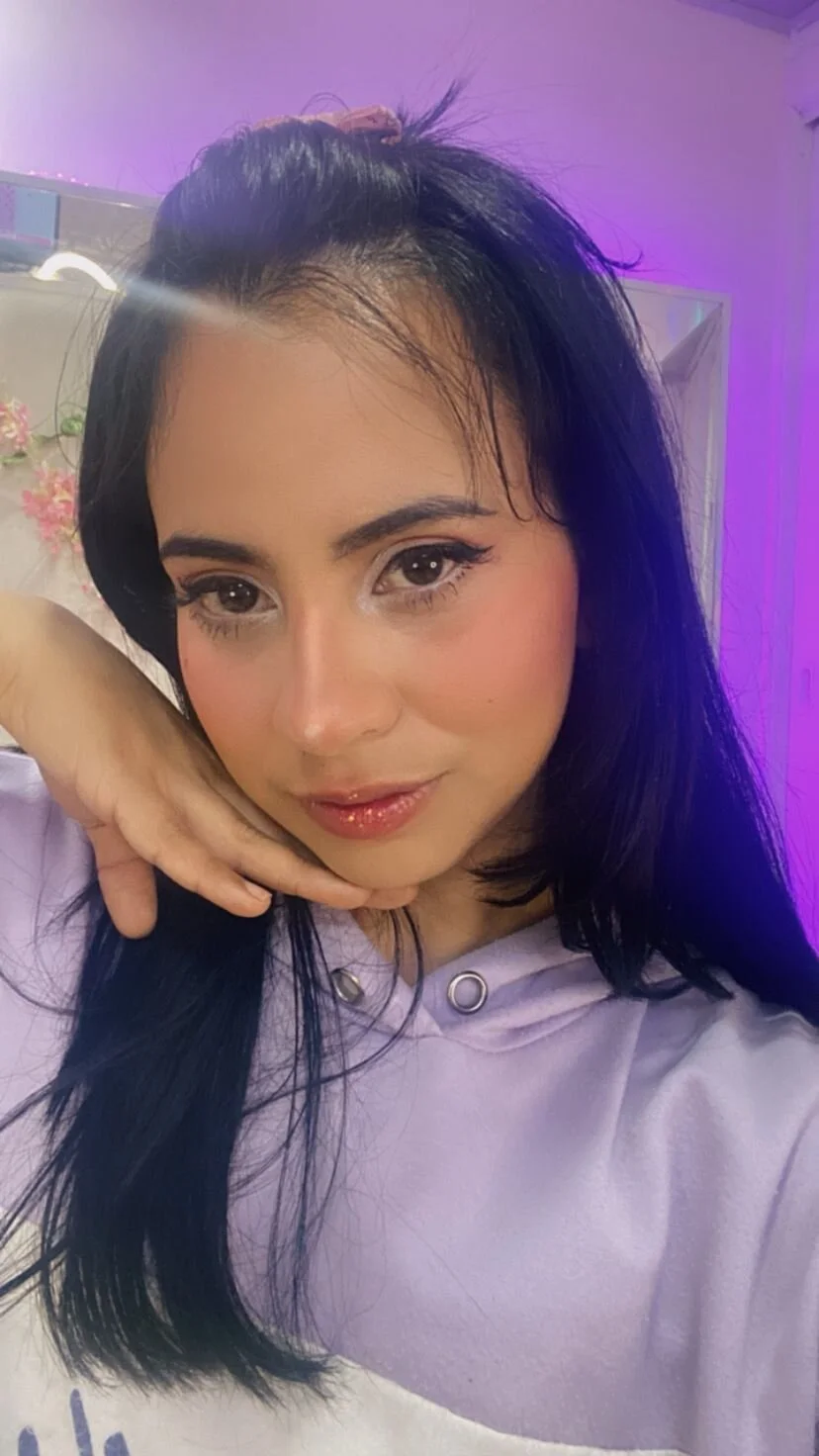 XXX Porn Photo of Nude adriannyp_1 6