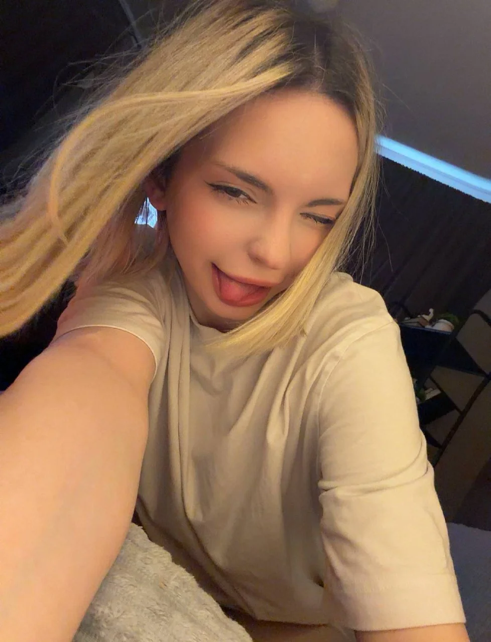 XXX Porn Photo of Nude MaryHayward 1