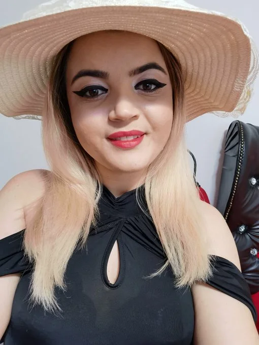 XXX Porn Photo of Nude WooW_HotBig_Ass 373