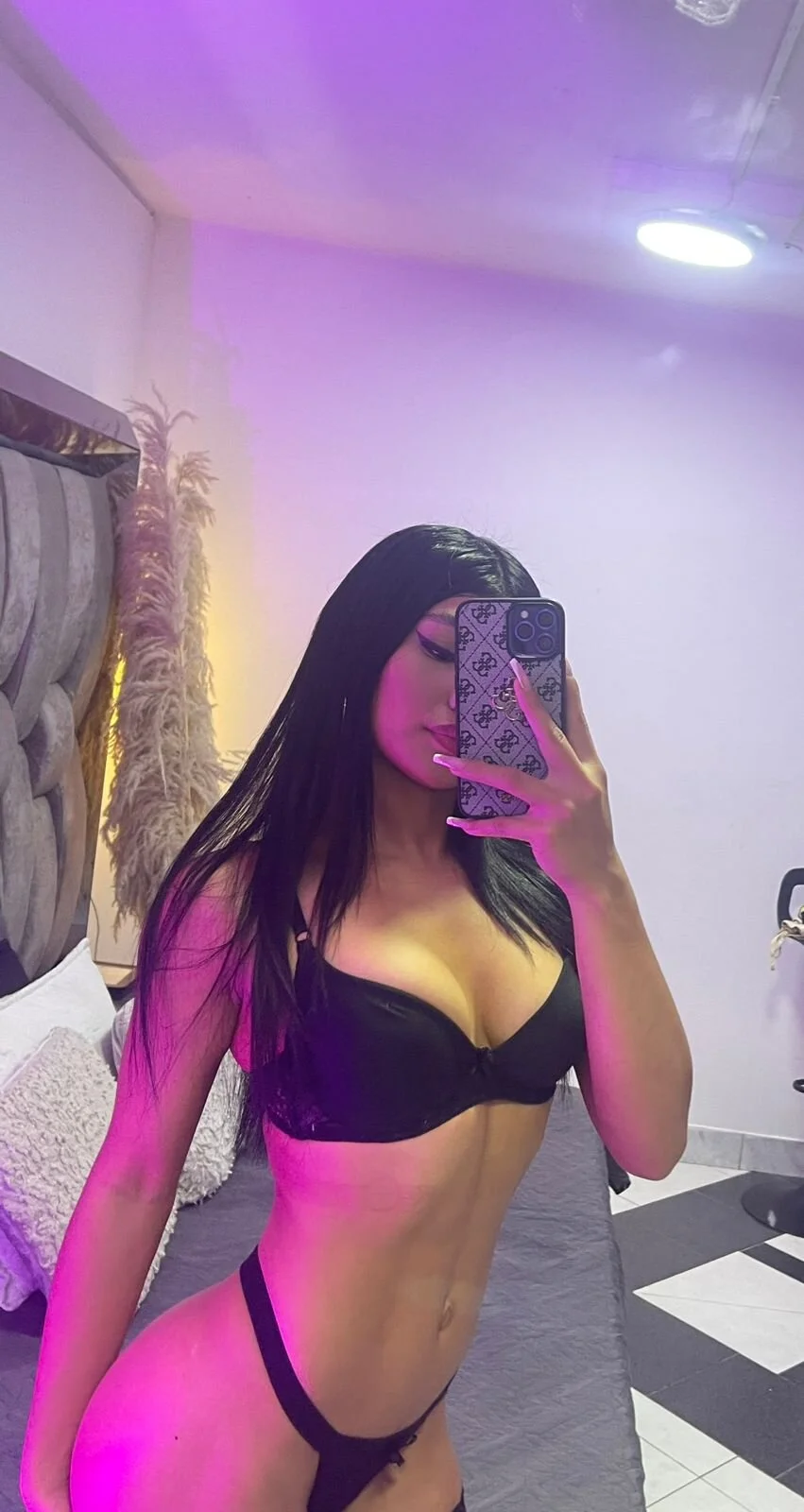 XXX Porn Photo of Nude PrincesRosie 17