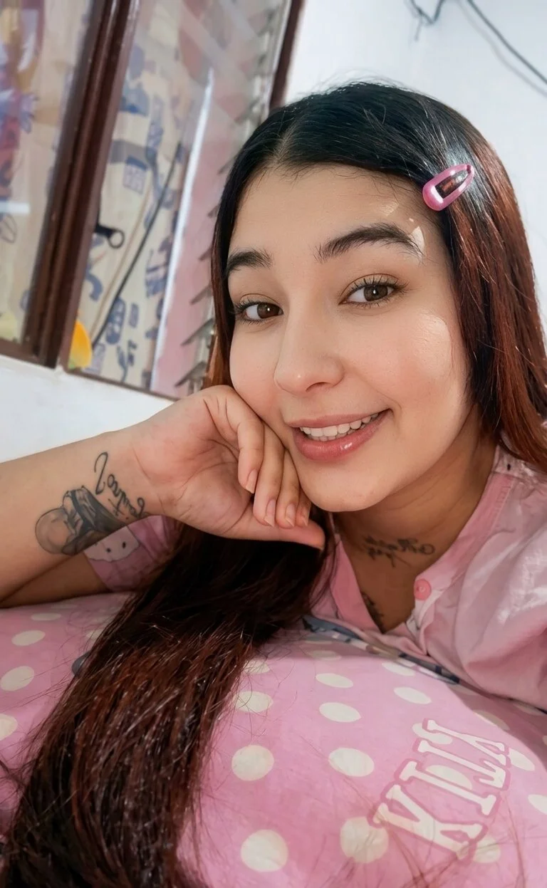 XXX Porn Photo of Nude juanitaa27 3