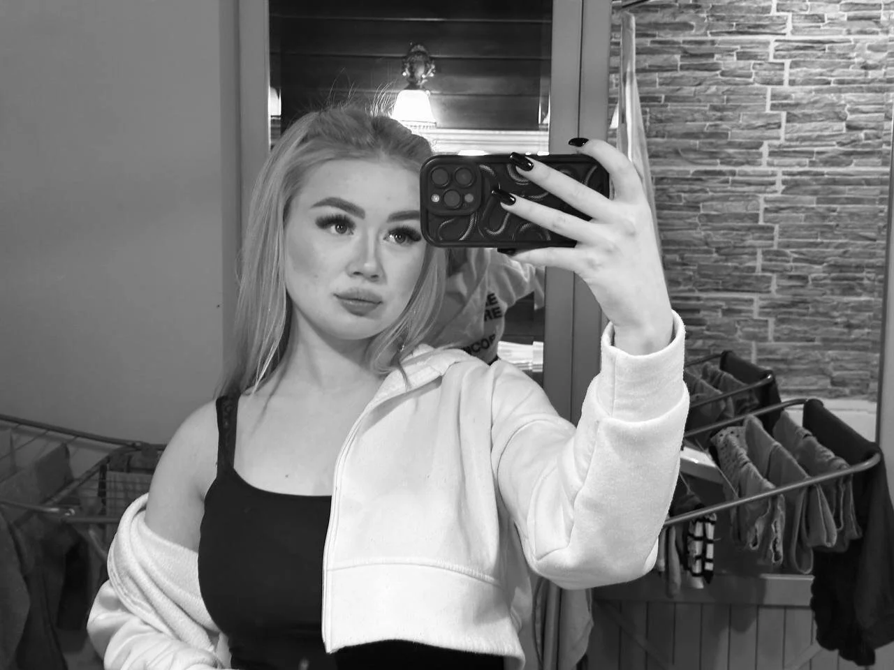 XXX Porn Photo of Nude KathlynJelen 1
