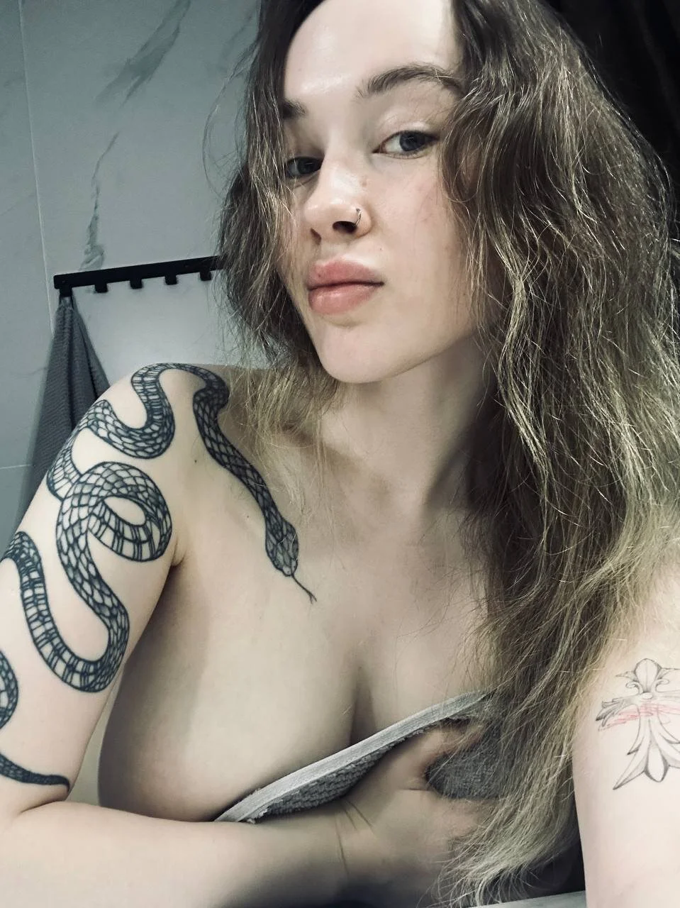 XXX Porn Photo of Nude Bornsexyesterday 3