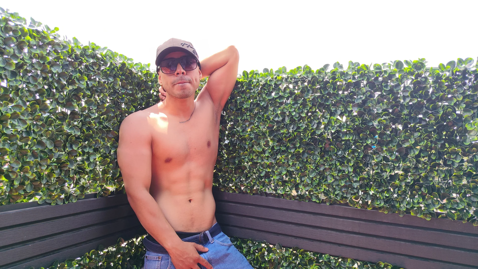 XXX Porn Photo of Nude RayanRoy1 3