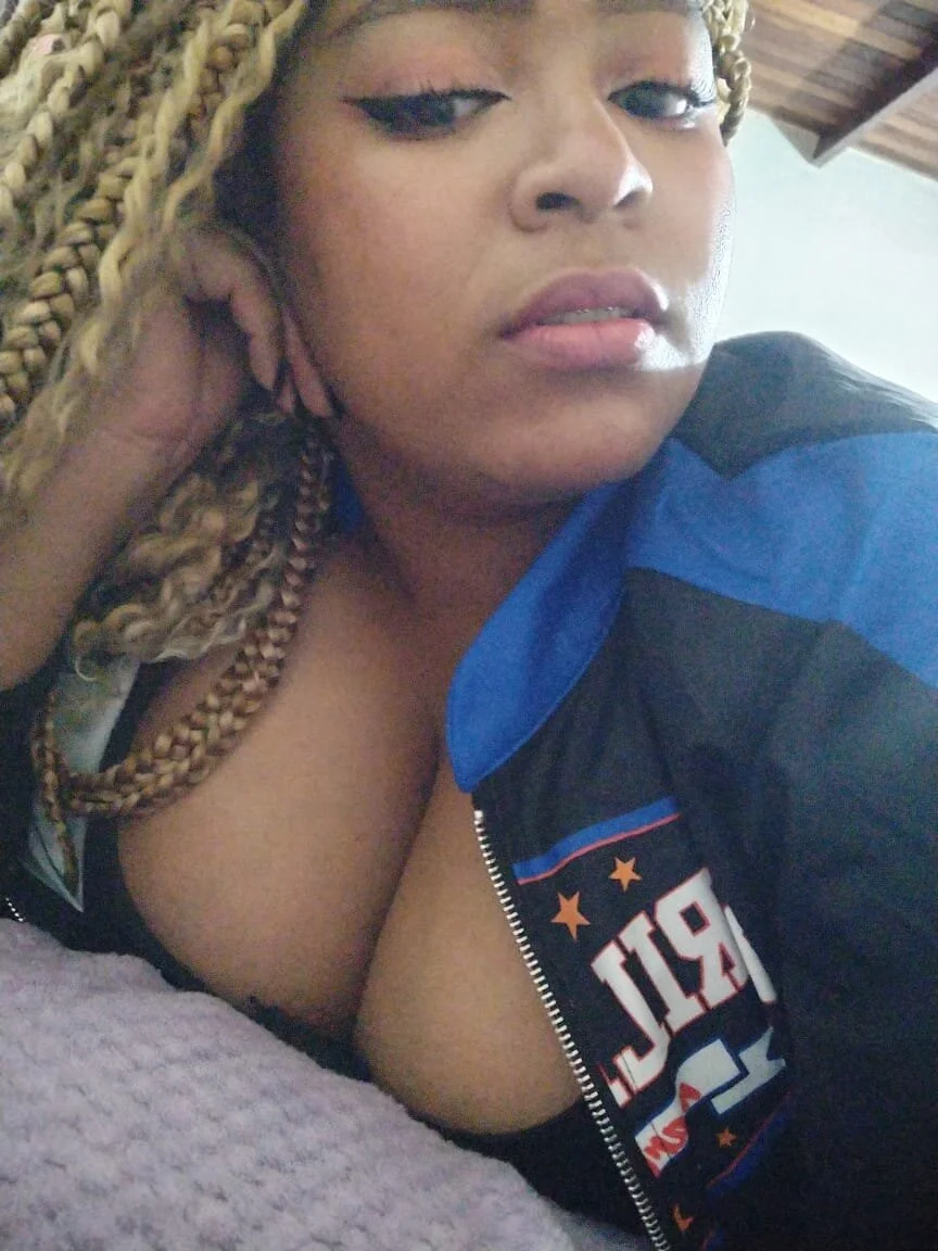 XXX Porn Photo of Nude Fenty_melo 3