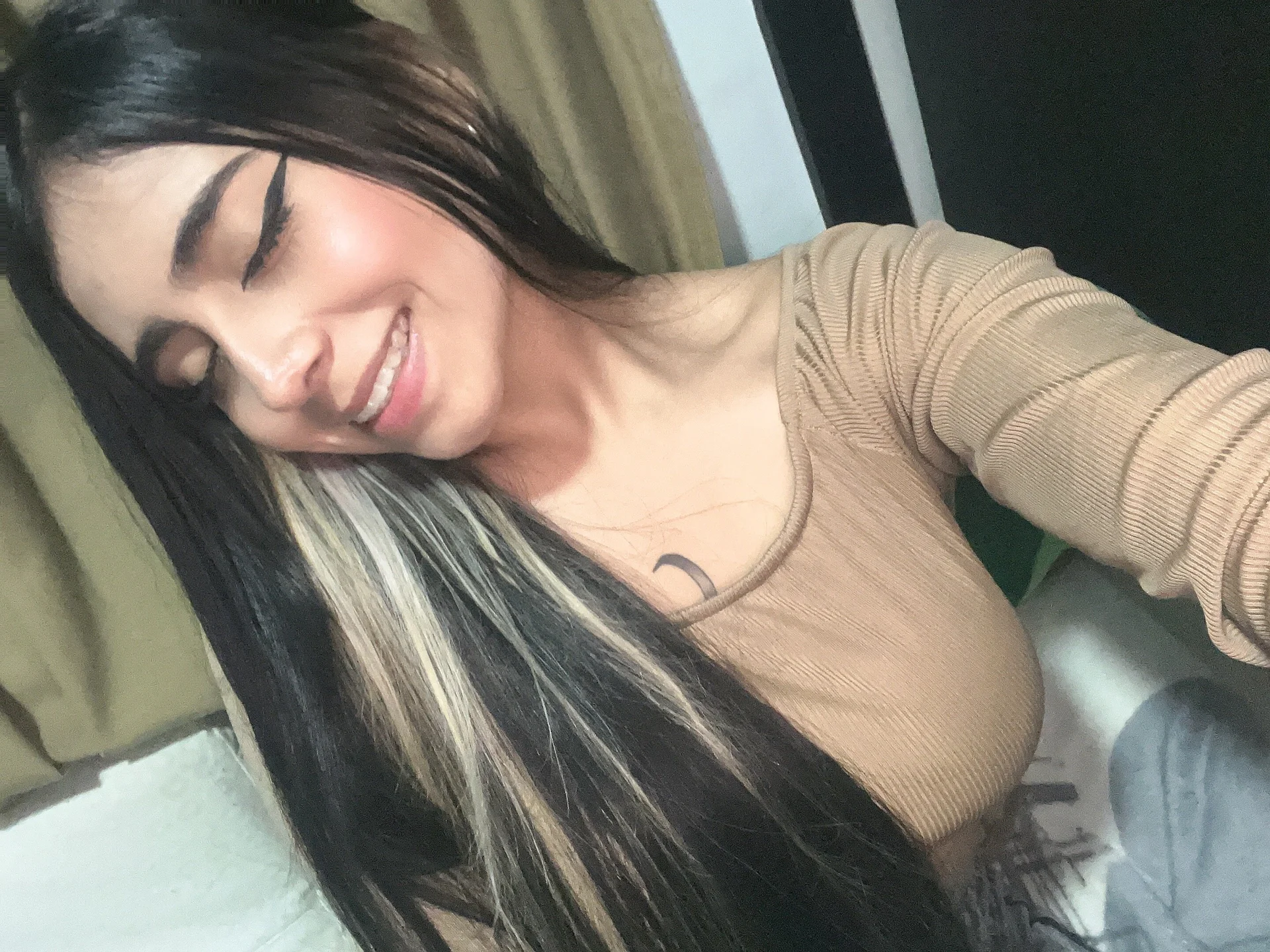 XXX Porn Photo of Nude nicdani_1 14