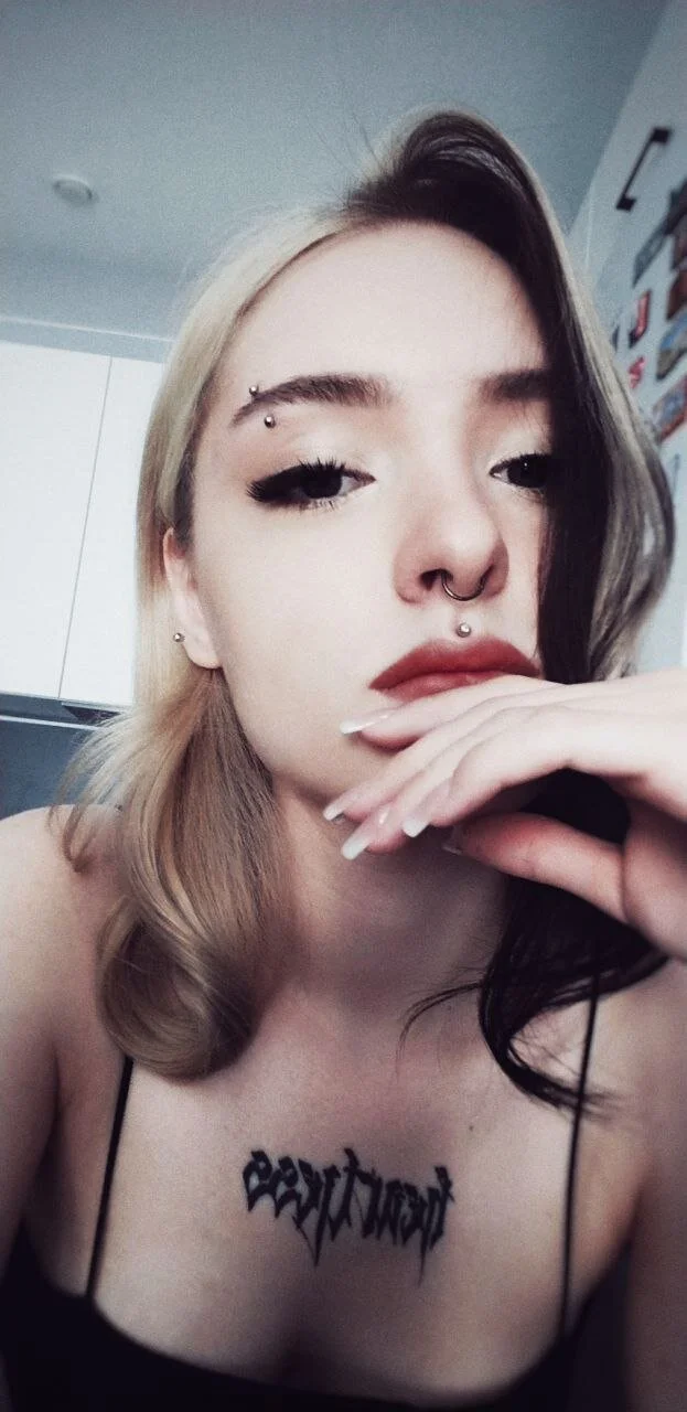 XXX Porn Photo of Nude Avi_Nile 6