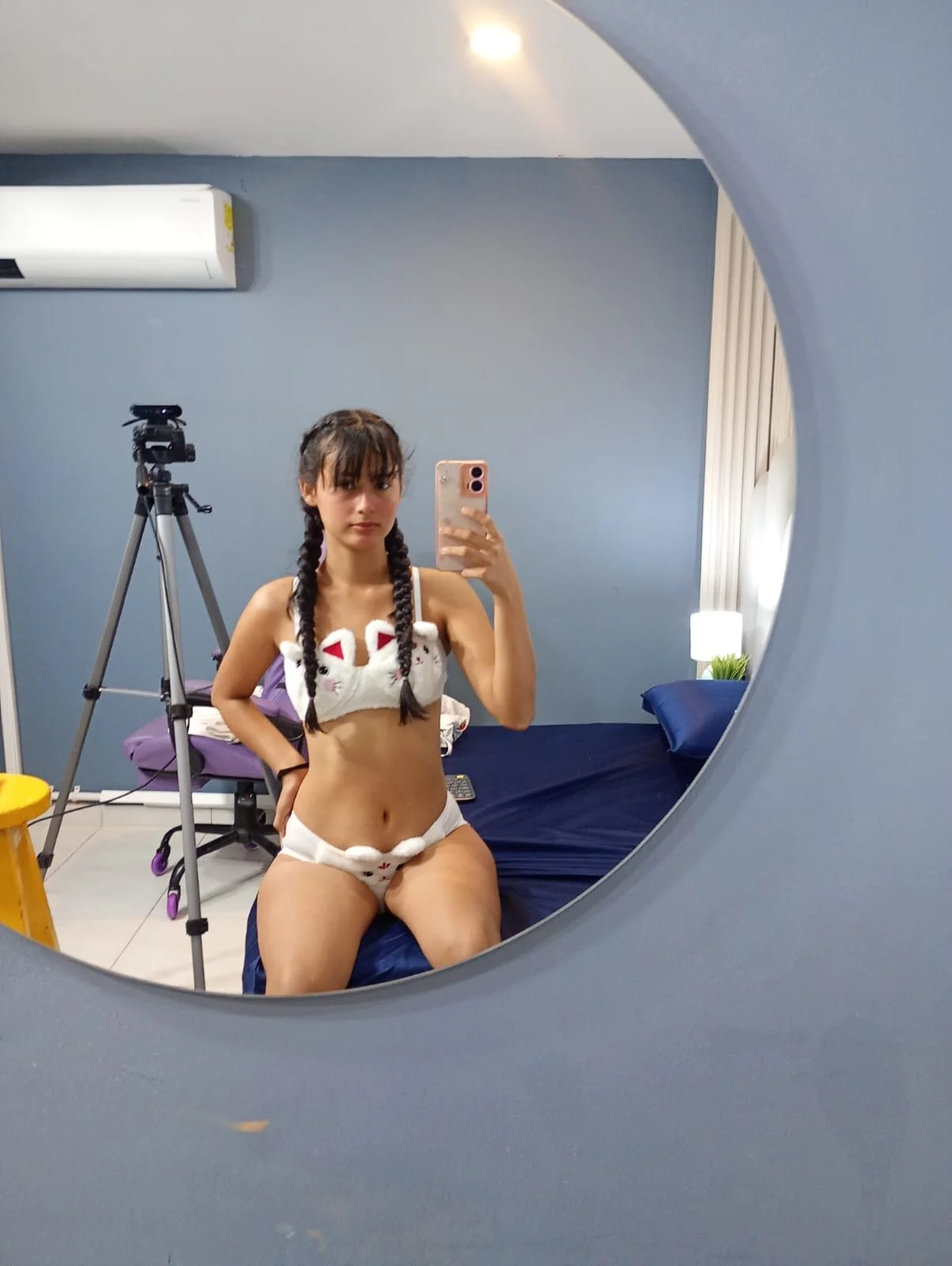 XXX Porn Photo of Nude luly_dreams 8