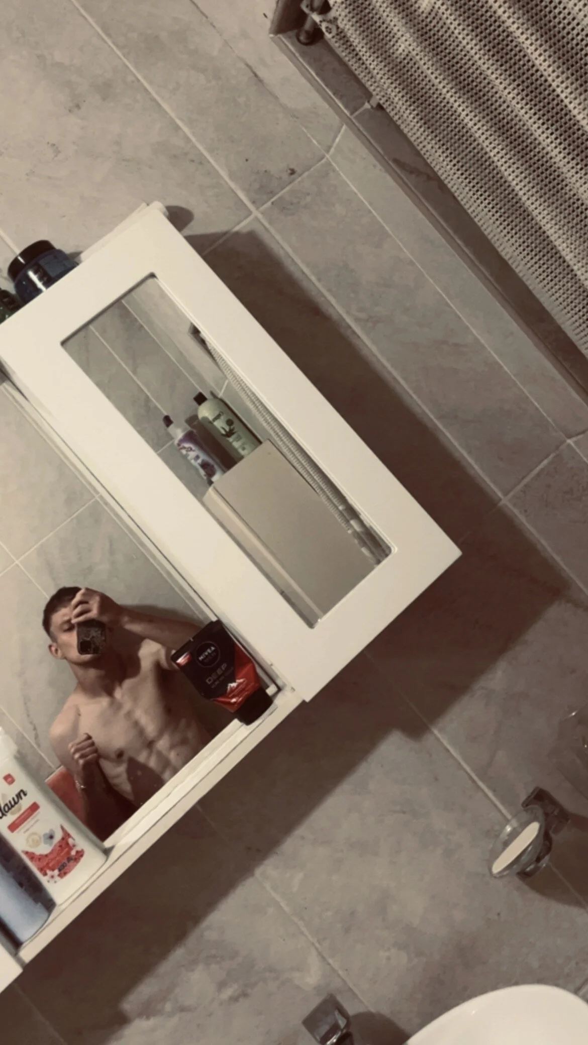 XXX Porn Photo of Nude ryzo_rsa 1