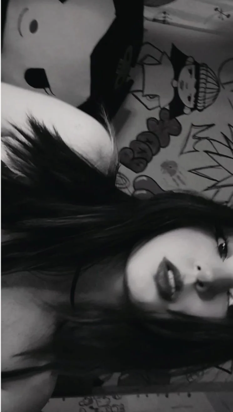 XXX Porn Photo of Nude kissy_seduce 3