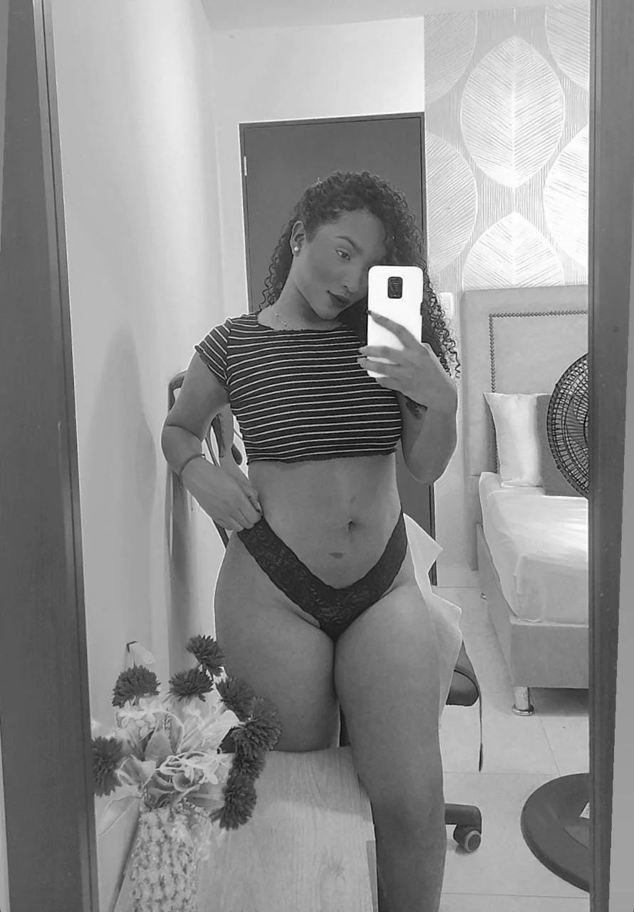 XXX Porn Photo of Nude cloe_25 12
