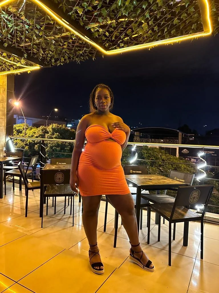 XXX Porn Photo of Nude KayaBrown 101