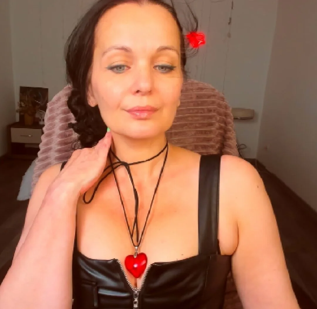 XXX Porn Photo of Nude WitchBlueRose 10